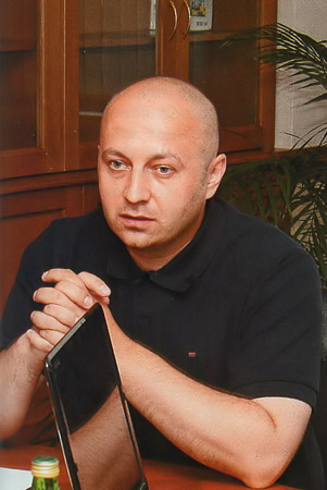 Владимир Владимирович Лапыгин, врач-невропатолог, остеопат, главный врач клиники «ОСТМЕД»